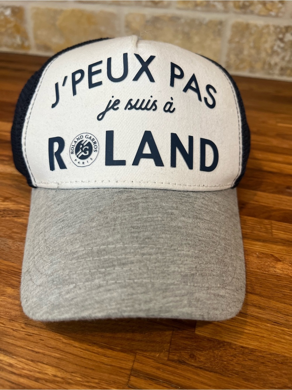 Roland Garros 'J'Peux Pas Je Suis à Roland' Baseball Cap - White & Gray Paris